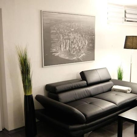 Bello Apartamento Graben-Neudorf Esterno foto